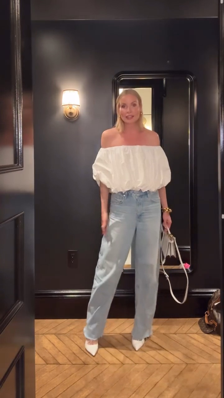 🫧🤍☁️ anyone else cleared a 6 minutes cold plunge or longer? 😳

#LTKStyleTip #LTKOver40 #LTKBeauty