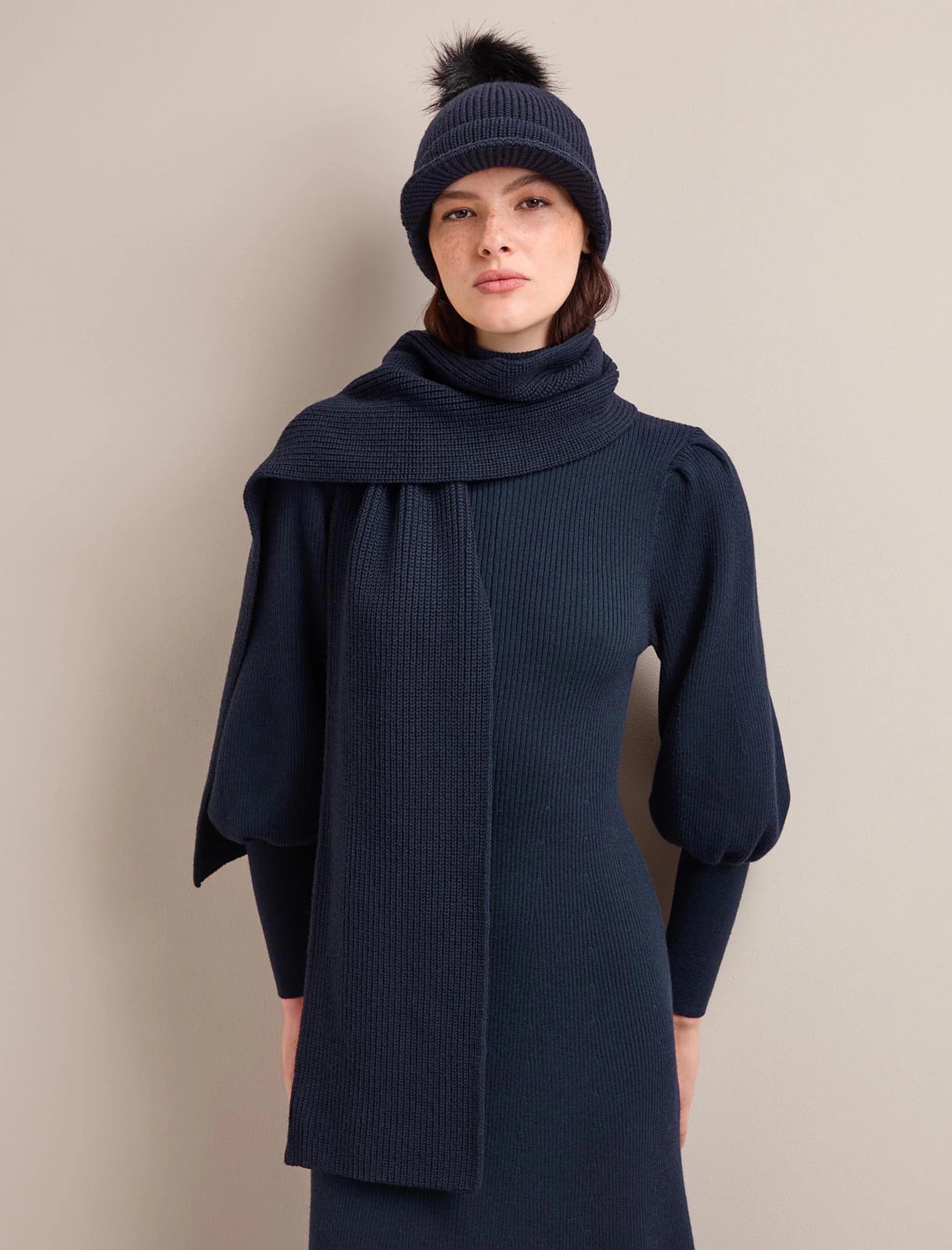 Cefinn Sylvie Wool Scarf - Navy | Cefinn