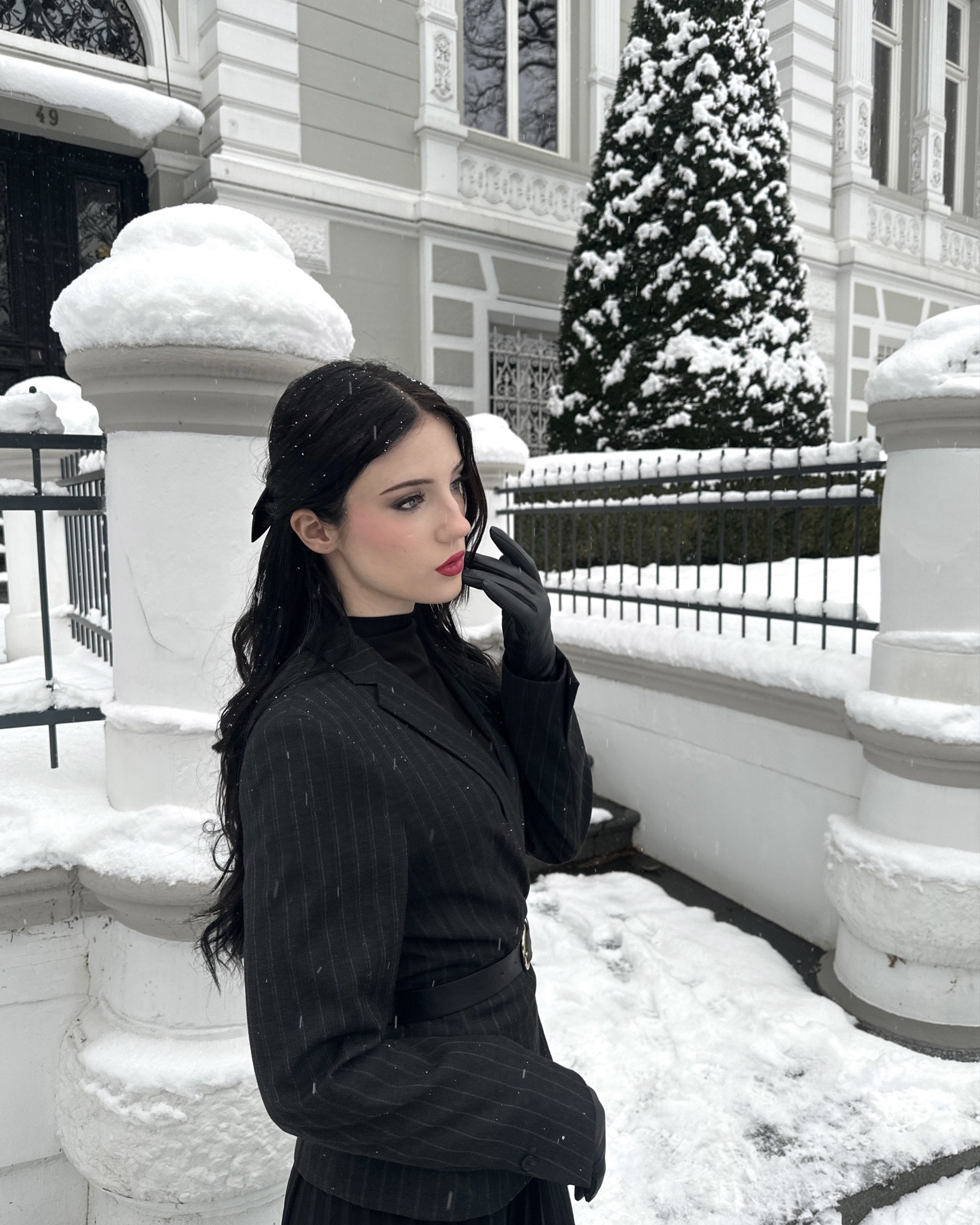 snow in the city ☁️🦢 heels are from cosy island 🖤 #elegantfashion

#LTKootd #LTKSeasonal