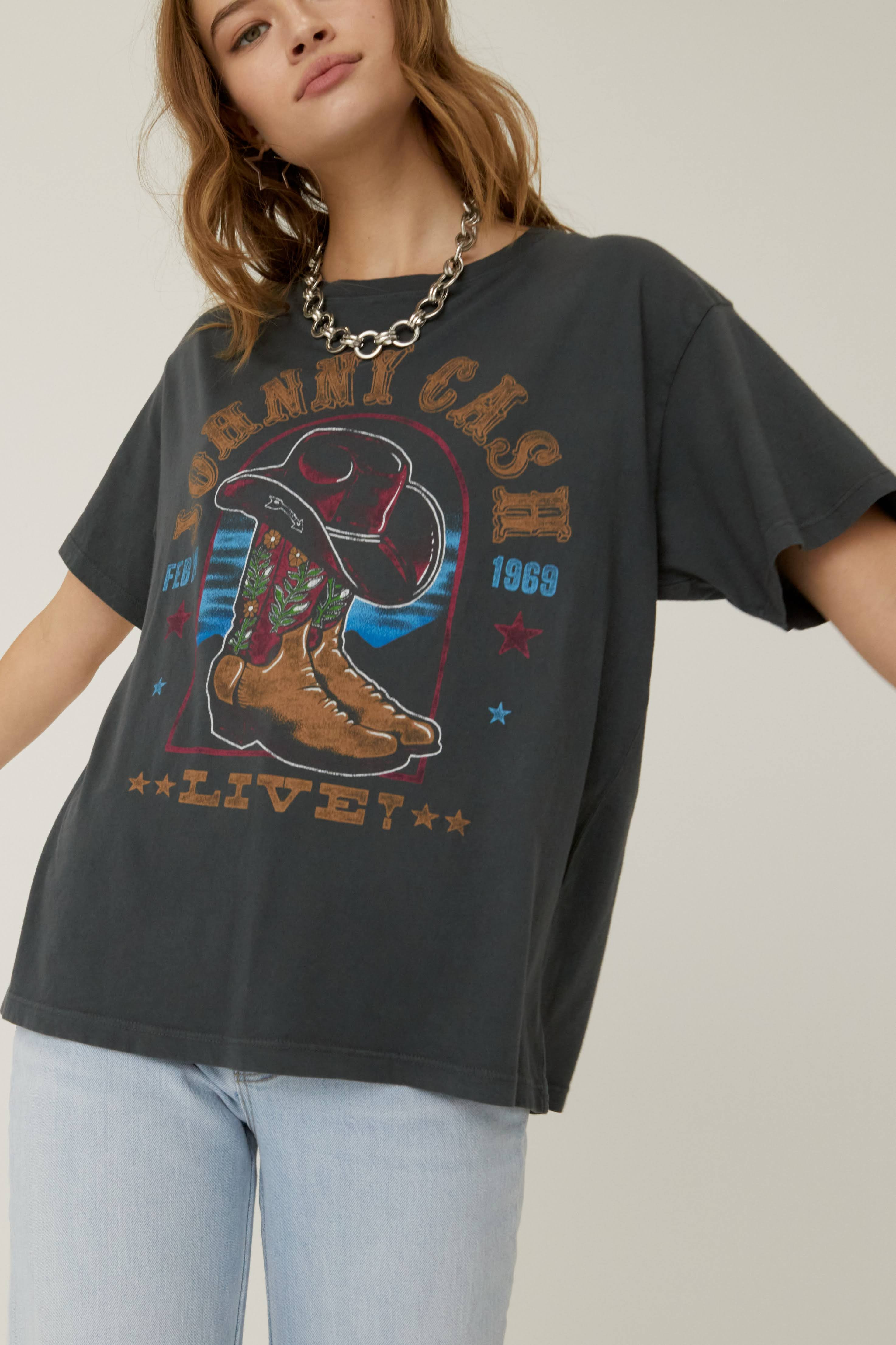 Johnny cash live 1969 boyfriend tee | Daydreamer
