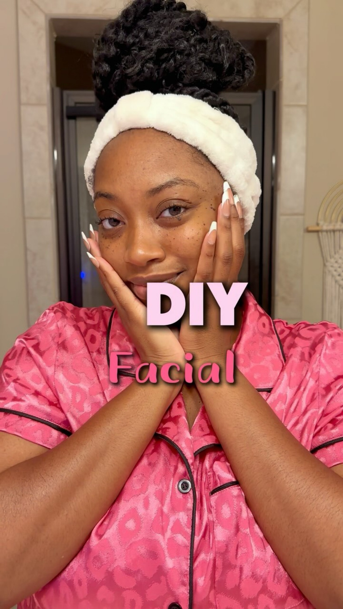 Day 2 : DIY Series 

At Home facial. Have you all tried facials at home? My skin was so smooth after doing this. I let both masks sit on for 20 minutes.

#diy #diyfacial #skincare #skincareroutine #diyseries
