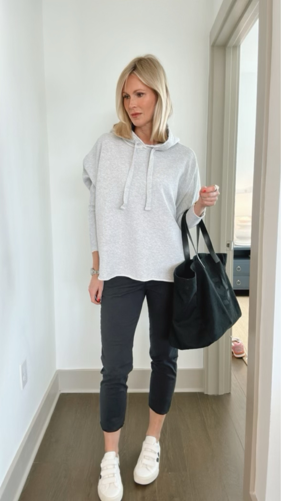 This is such an easy yet elevated everyday look!

@FrankandEileen #FrankandEileenPartner #WearLoveRepeat 



#LTKstyletip #LTKGiftGuide #LTKSeasonal