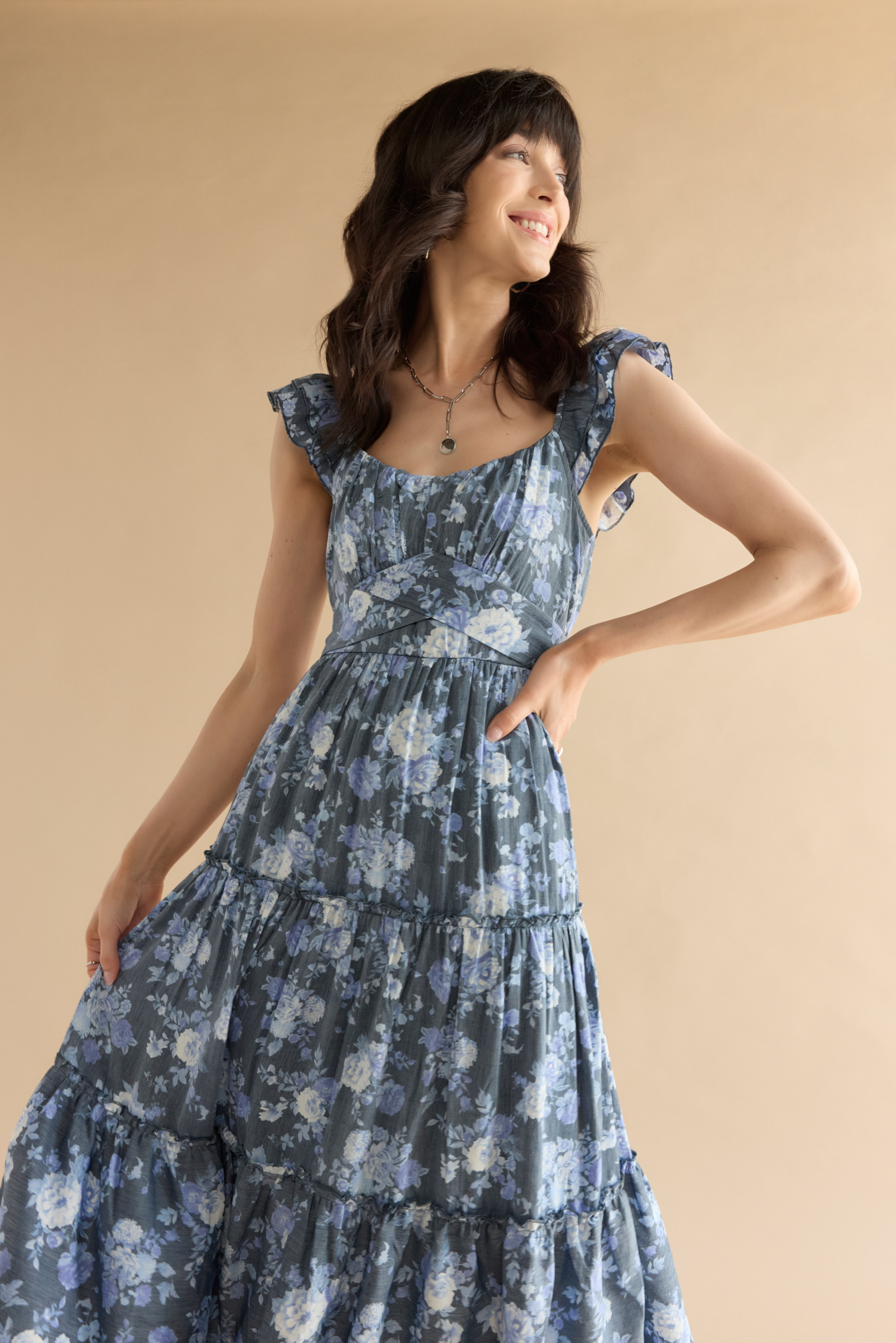 Christabel Back Bow Tie Midi Dress | Francesca's