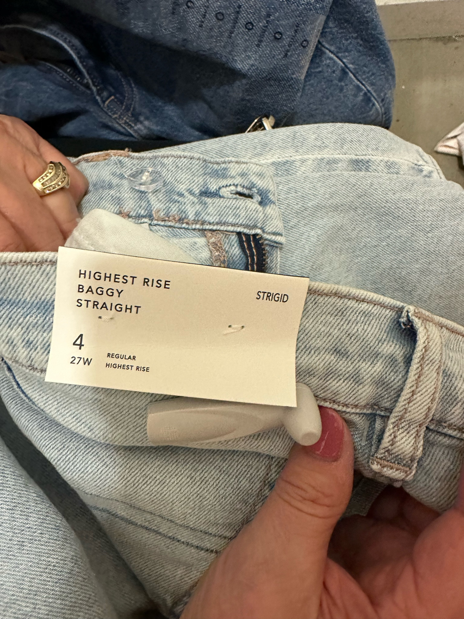 American Eagle 30% off highest rise, baggy, straight jeans, light wash

#LTKfindsunder50 #LTKsalealert