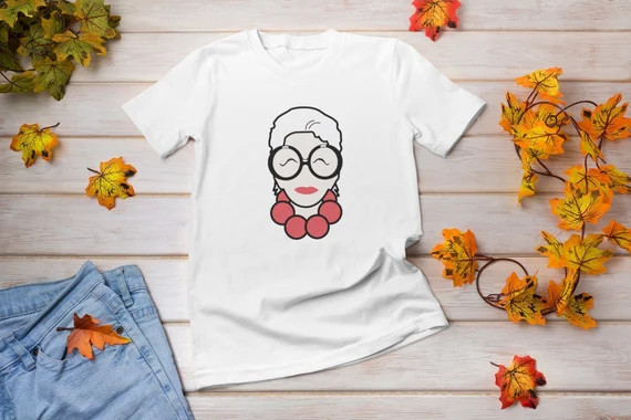 Iris Apfel T-shirt the World is Becoming so Homogenised | Etsy | Etsy (US)