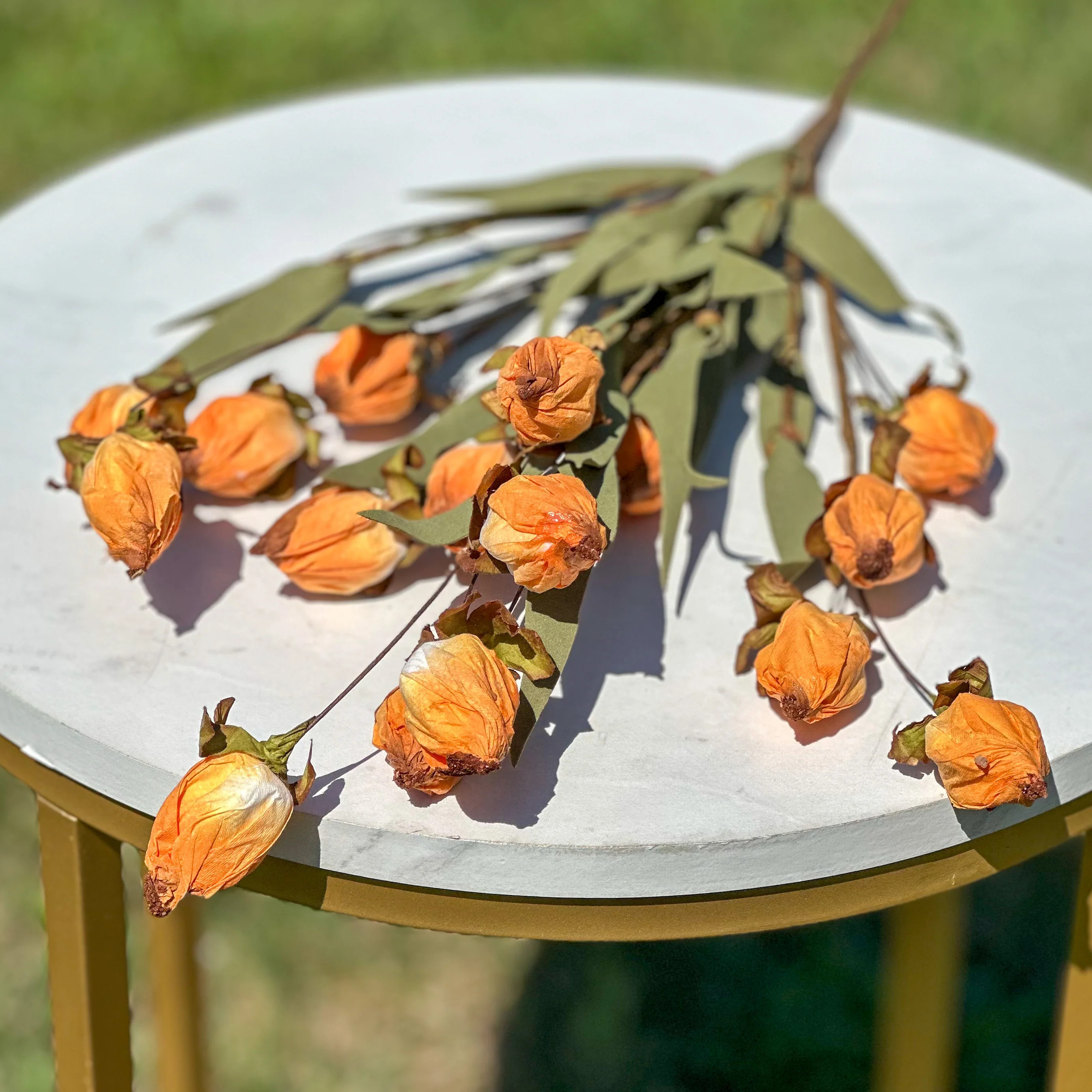 Lantern Bud Layering Stem | Ombre | MJHome