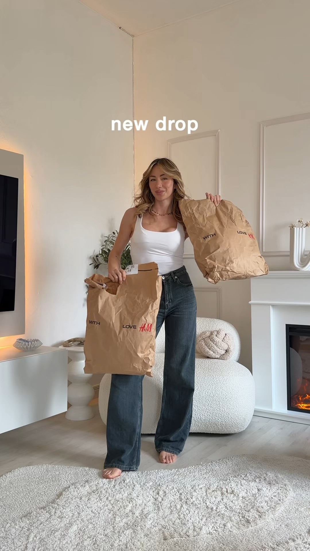 Nuovo haul H&M 🛍️✨
Ho provato le ultime novità e creato un po’ di outfit mix & match per capire cosa è un sì convinto e cosa invece torna indietro 😅
Nel video ti racconto cosa tengo e cosa rendo, senza filtri.
Spoiler: alcuni capi mi hanno sorpresa 👀🤍
Tu cosa avresti tenuto? 👇
#hmhaul #fashionitalia #outfitideas #tengoorendo #novitàhm

#LTKitalia #LTKFashionMonth #LTKwinter