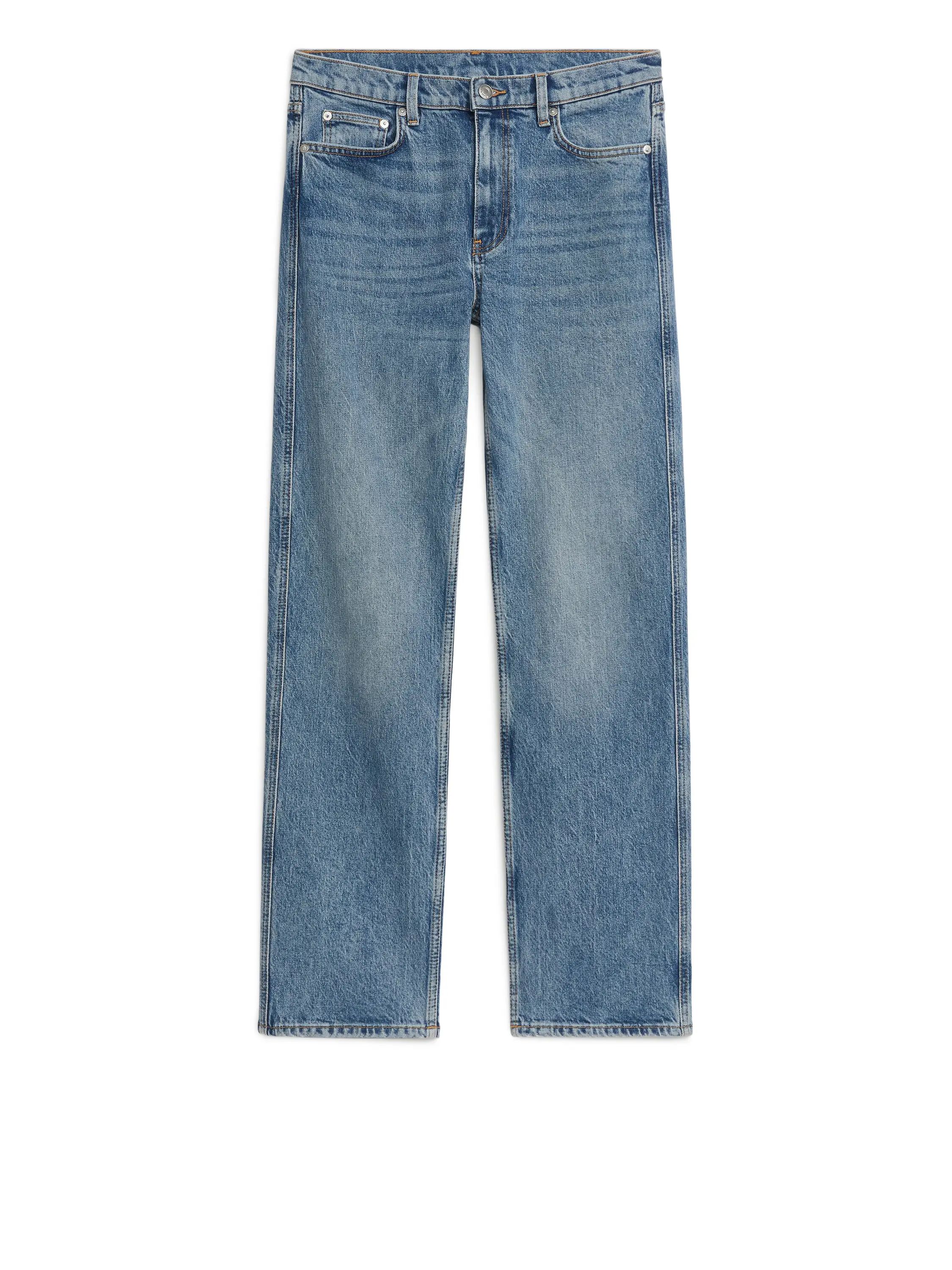 STRAIGHT Stretch Jeans
				
				£69 | ARKET (US&UK)