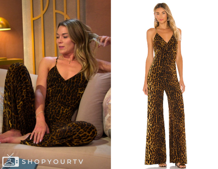 Love is Blind: Season 9 Episode 1 Megan’s Leopard Jumpsuit

more on shopyourtv.com 

 