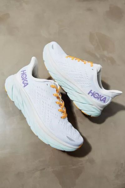 HOKA ONE ONE Clifton 8 Women's Sneaker | Urban Outfitters (US and RoW)