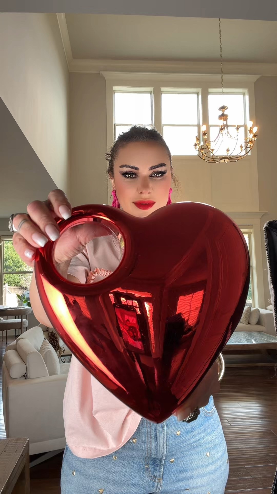 ♥️special for today♥️

Valentine's Day Metallic Heart Clutch - A New Day™ Red


♥️🎈🌹

#LTKValentine #LTKootd #LTKNYFW