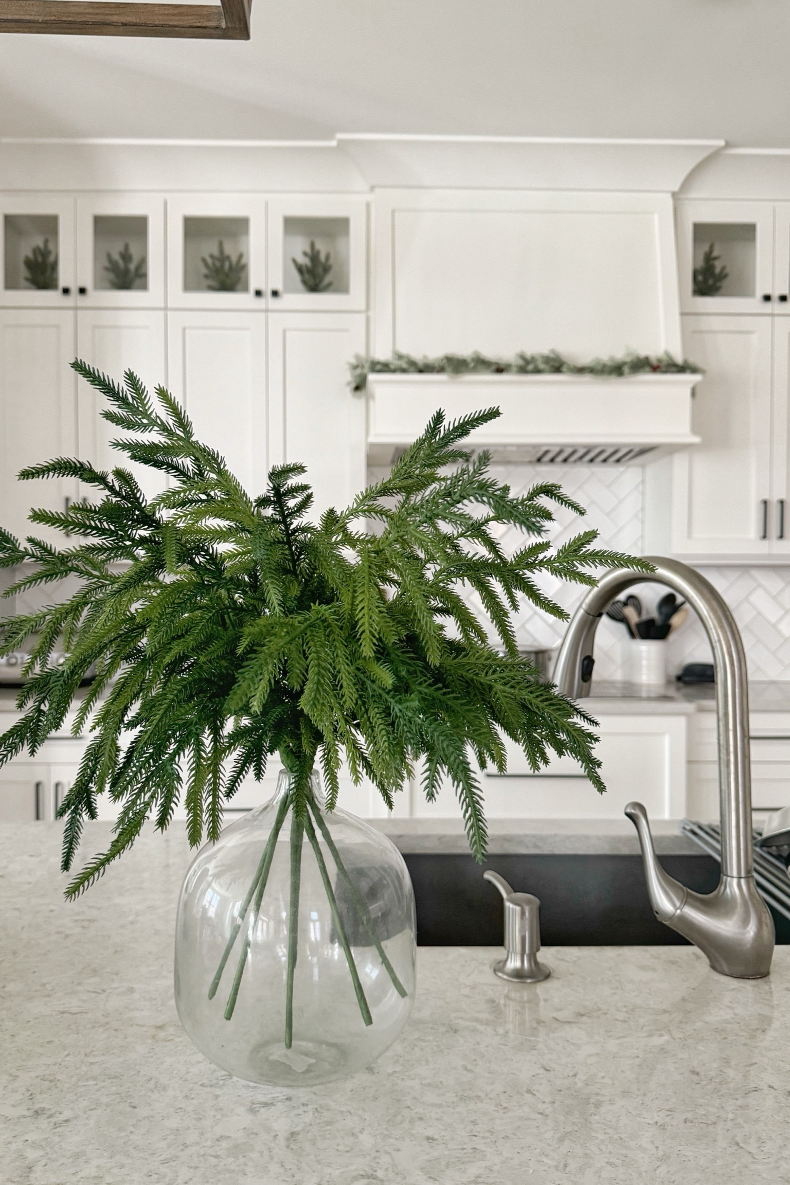 The Norfolk Pine stems are a win! Absolutley love them!! 💚

#LTKhome #LTKHoliday #LTKSeasonal