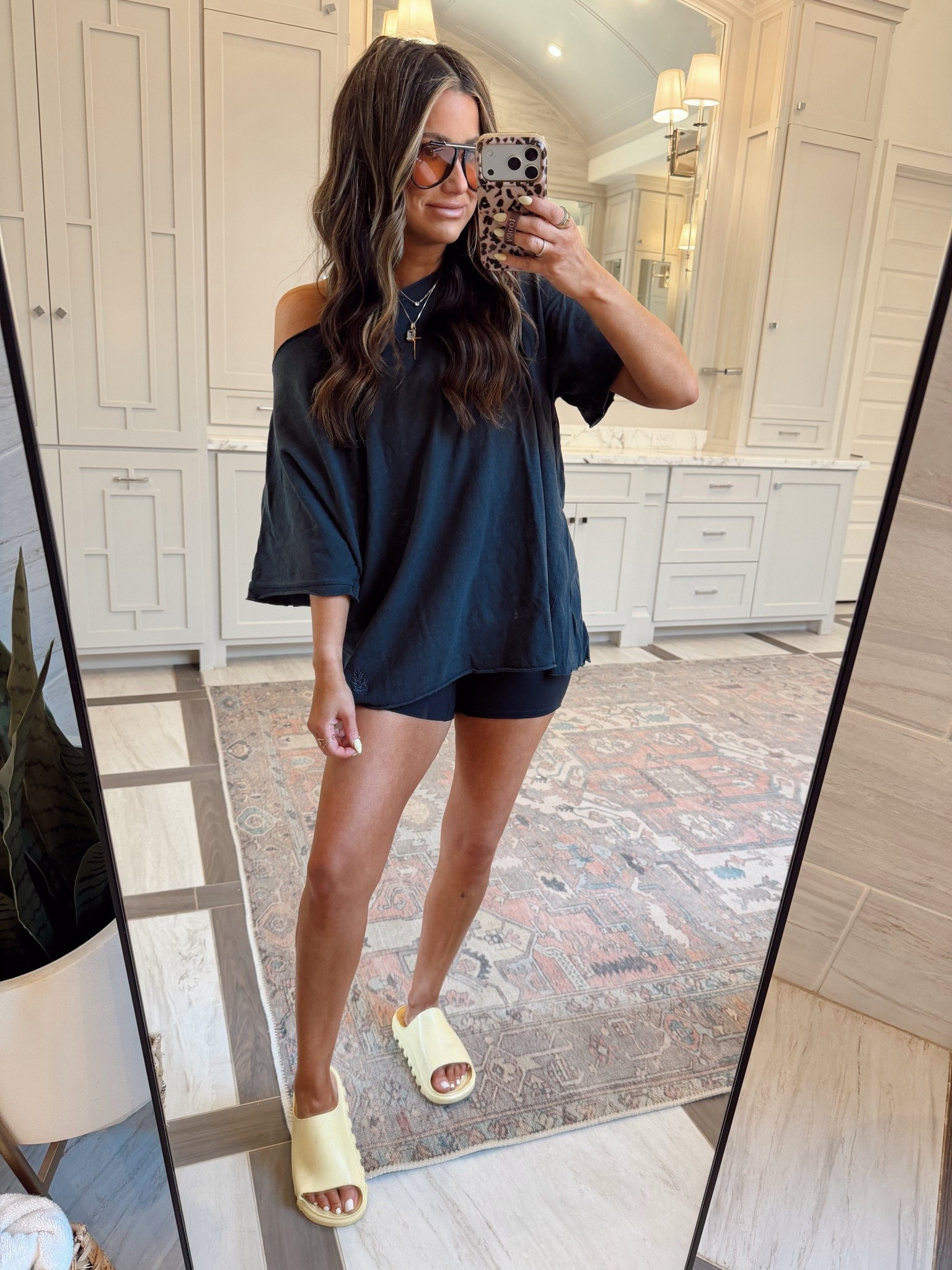 Easy mom summer fit!

Size medium top 
Size small shorts

#LTKdayinmylife #LTKootd #LTKmomlife