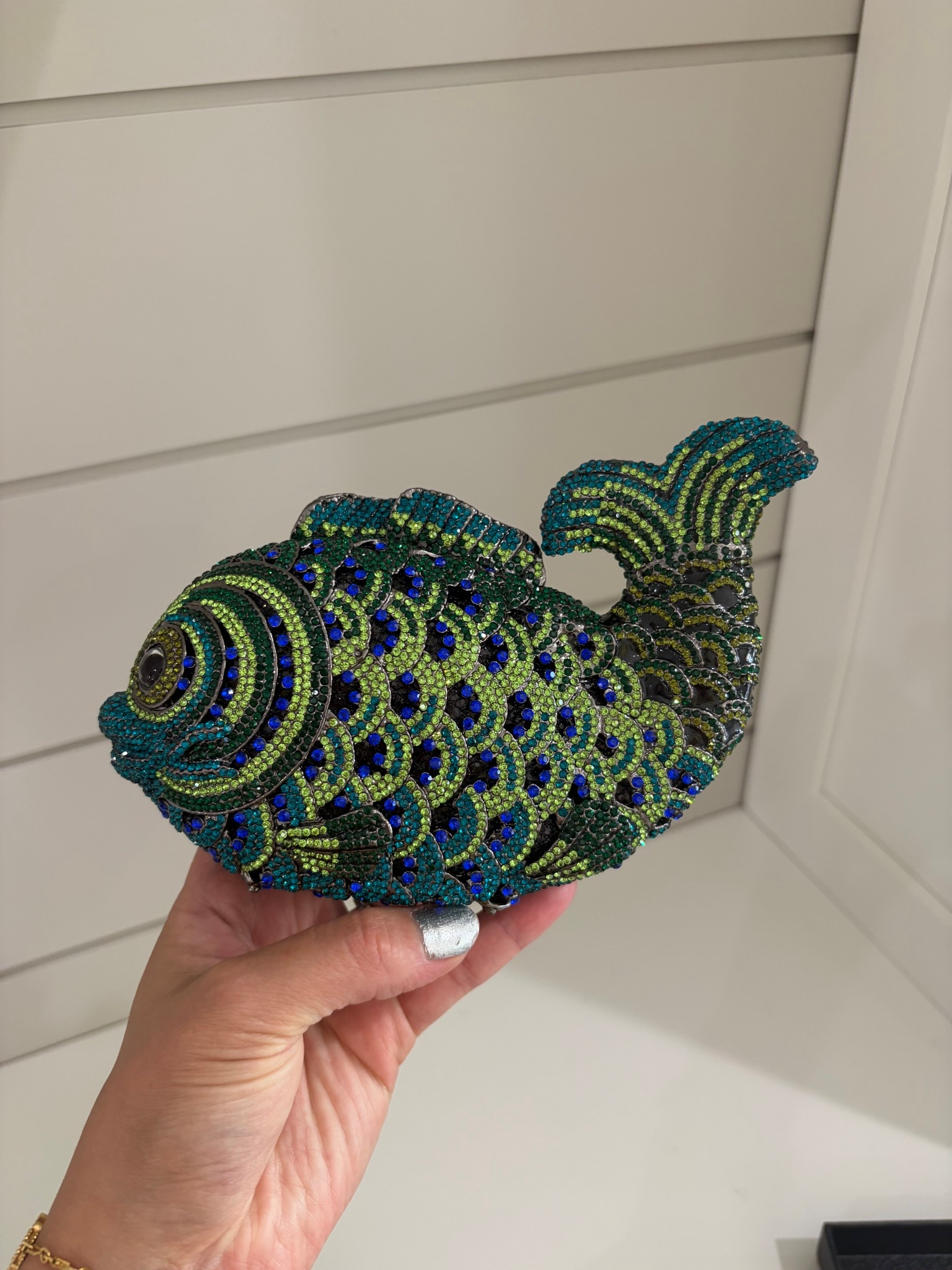 Designer dupe alert!!!!🚨 

#amazondupe #designerdupe #amazonfind #theme #summerpurse

#LTKFestival #LTKSeasonal #LTKSwim