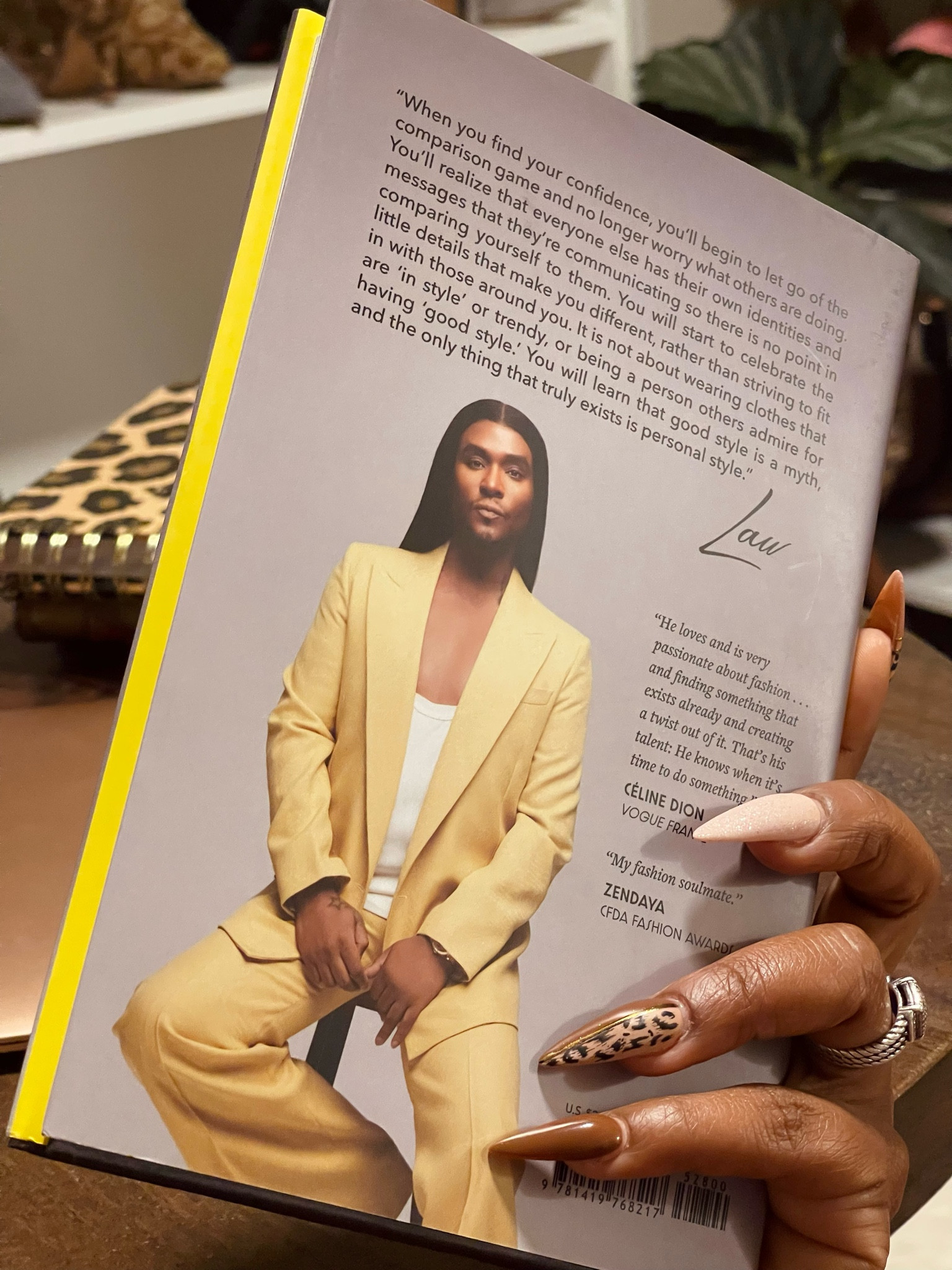 Couldn’t wait to get my hands on this book! "How to Build a Fashion Icon”