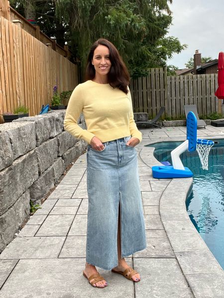 I am in love with the colour, cut and feel of this cropped cashmere sweater!  Lightweight and cozy, I will love wearing it often 💛 I am wearing size M.

Also, this denim maxi skirt is a new go to for me!  I love the high waist and the many styling options.  I am wearing size 6.

#LTKstyletip #LTKFind #LTKover40