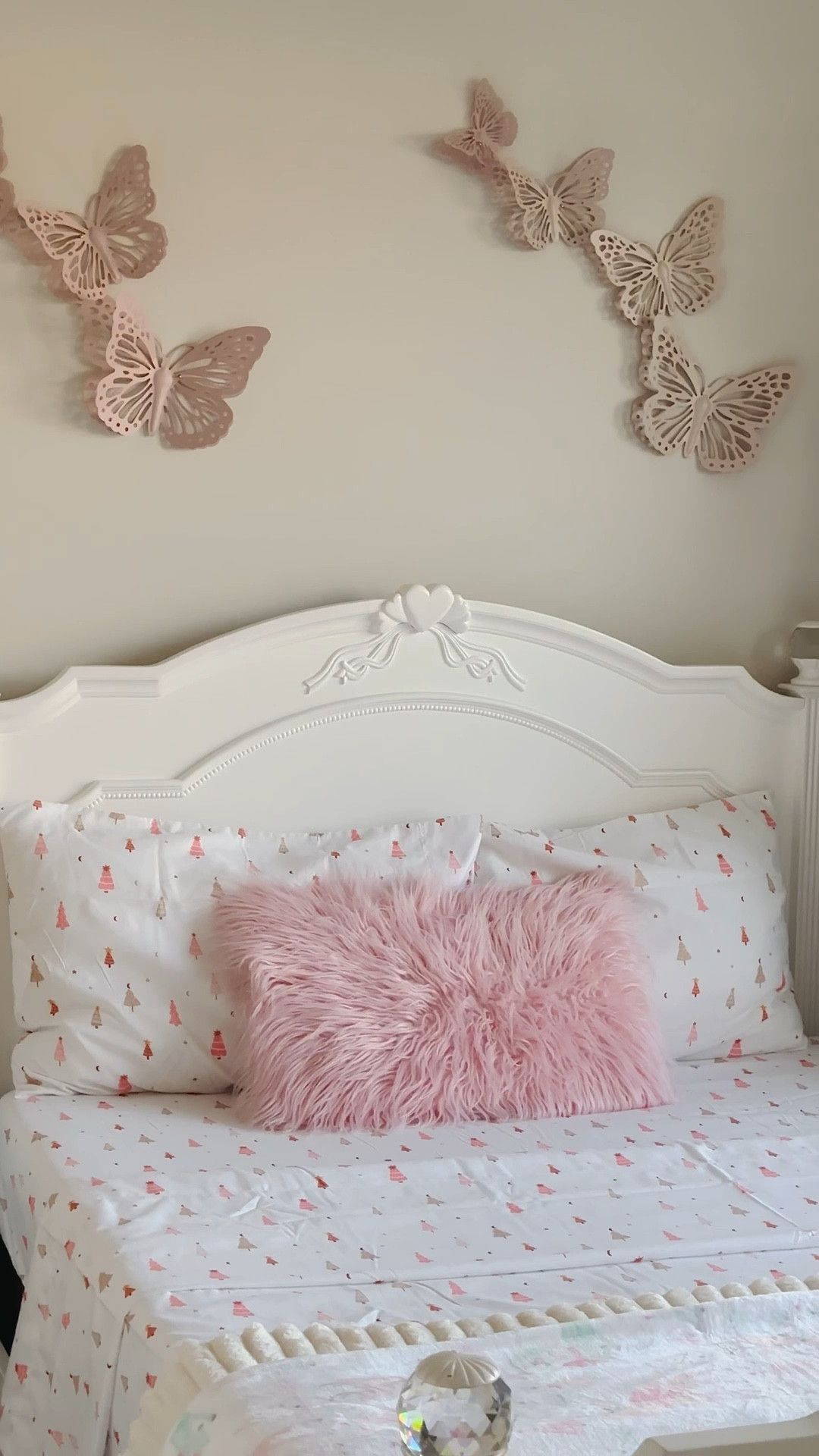 Little girl Christmas bedding inspo

#LTKHoliday #LTKKids #LTKHome