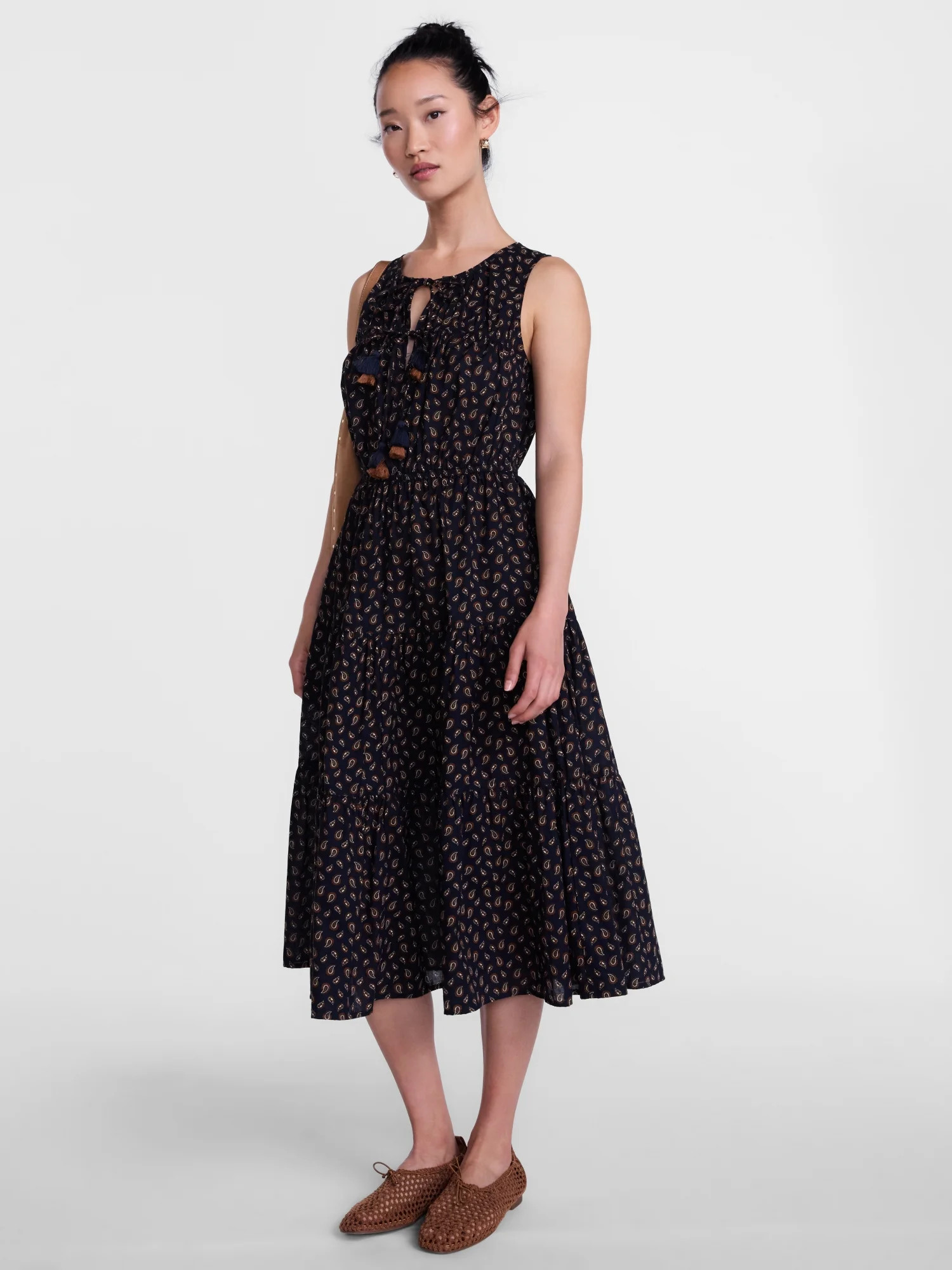 Scenario Women's and Women's Plus Sleeveless Tie Neck Tiered Midi Dress, Sizes XS-4X | Walmart (US)