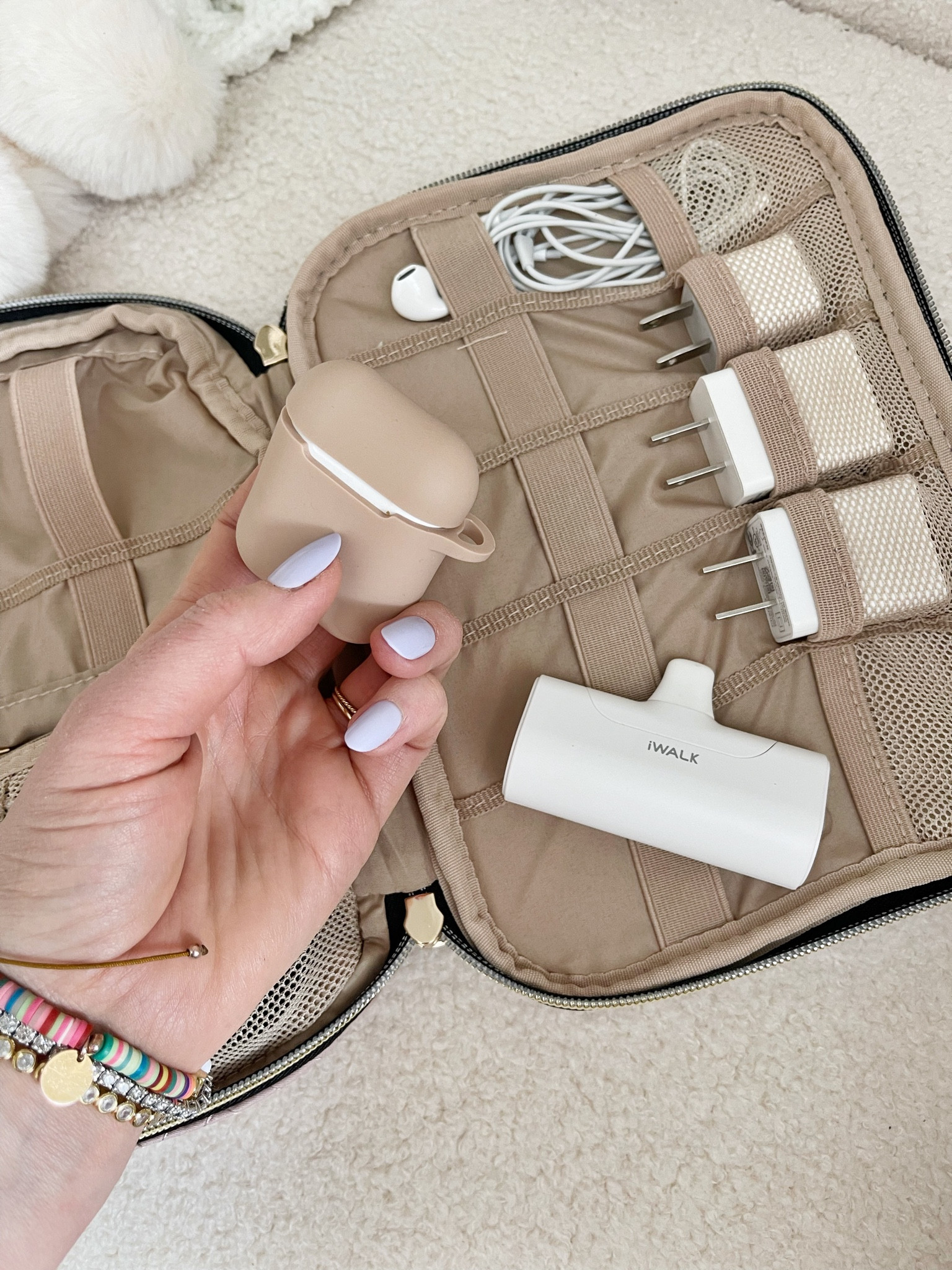 T R A V E L \ the best electronic case to hold alllll the things like: airpod case and portable charger! Both amazon finds!

Travel 

#LTKunder50 #LTKtravel