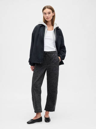 Mid Rise Print Pull-On Barrel Jeans | Gap Factory