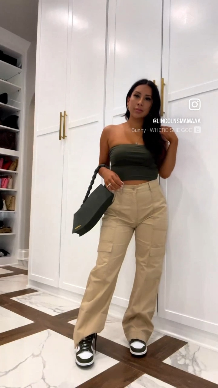 Cargos and sneakers are my go to!!

Size 26

Wedding Guest
Country Concert
Father's Day
Swim
Summer Dress
Eras Tour Outfit
Maternity
Travel Outfit
White Dress
Nursery

Amazon fashion
Abercrombie jeans
Cargo pants
Sneakers
Nike dunk 
Green outfit

#LTKFind #LTKsalealert #LTKSeasonal