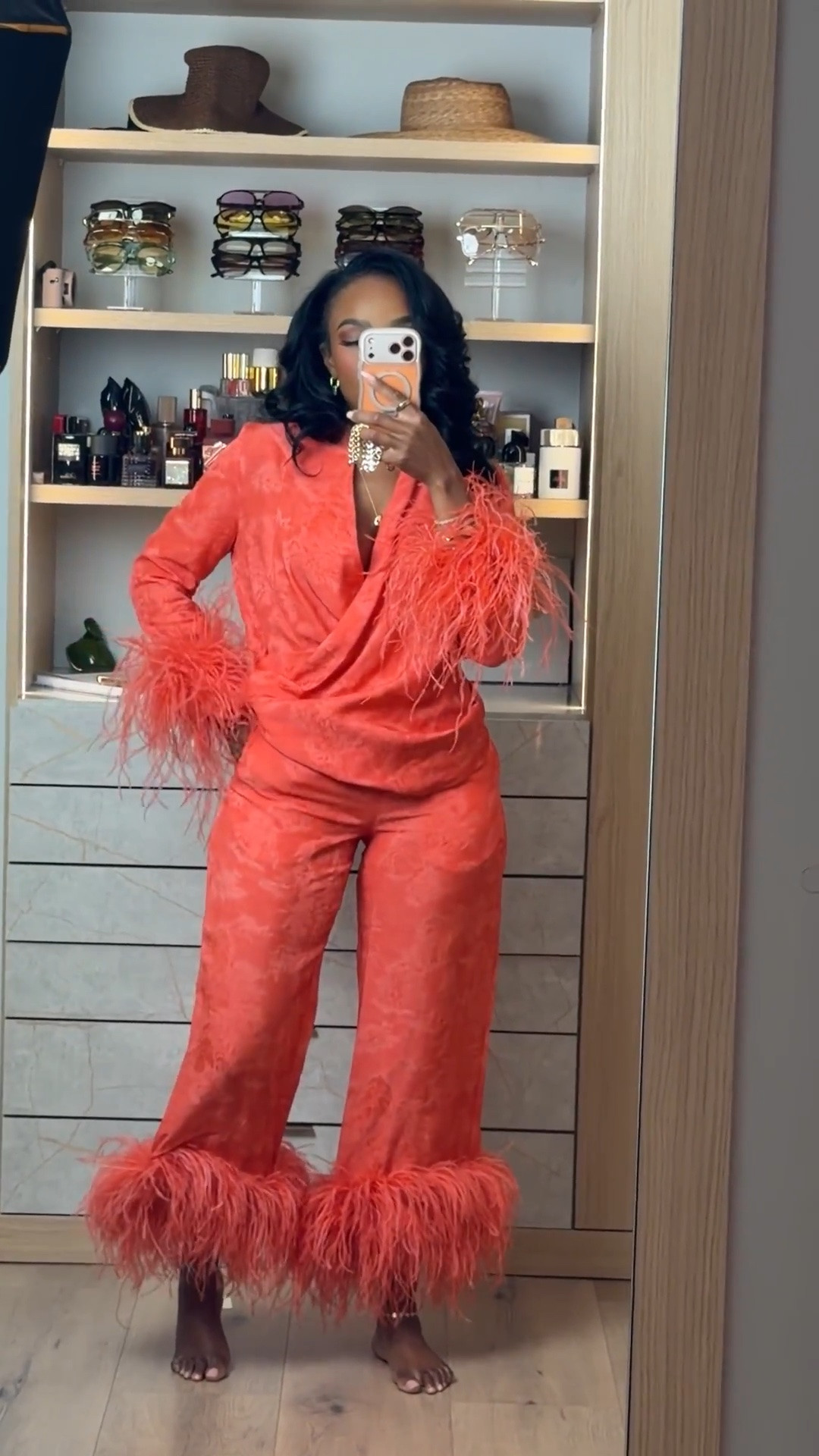 Scroll to shop! ✨ Everything from this look is linked below. 👇🏽    

Wearing: Size Small | 5’4” | 140 lbs  

📲   Download the FREE LTK app & follow me (@kirasfashionfinds) to shop all my daily finds.  #LTKootd #LTKPetite #LTKU