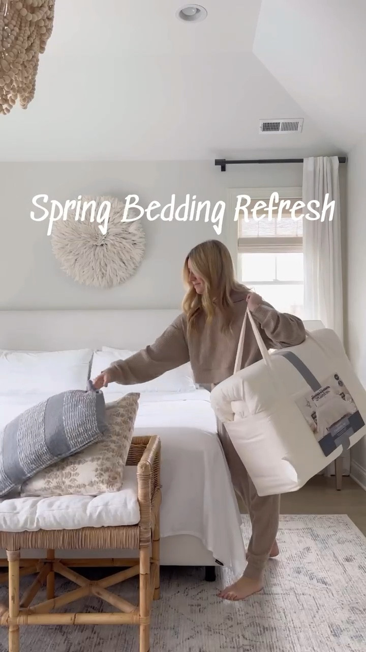 Super affordable spring bedding refresh from Walmart!! Loving these pretty bedding finds and you won’t believe the prices!! #bedding #beddingrefresh #bedroomdecor #walmartdecor
(7/28)

#LTKHome #LTKVideo #LTKStyleTip