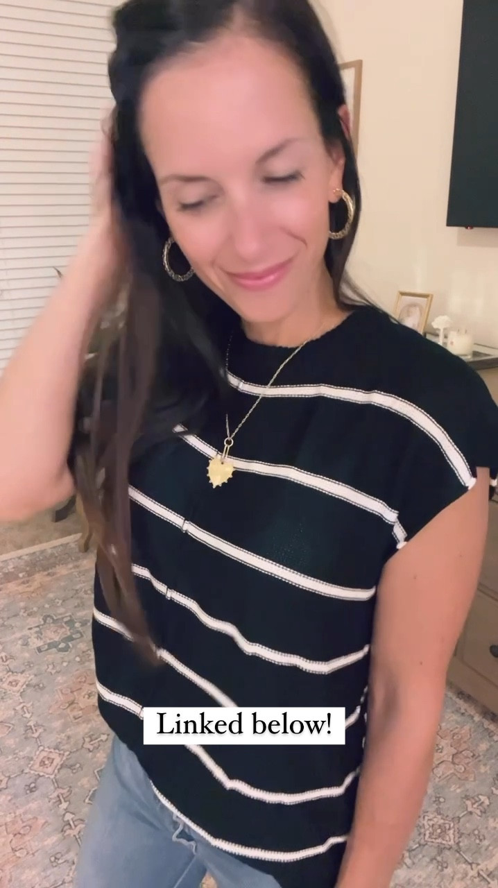 Another great Amazon find! Loving this new lightweight sweater! 

#LTKSeasonal #LTKOver40 #LTKStyleTip