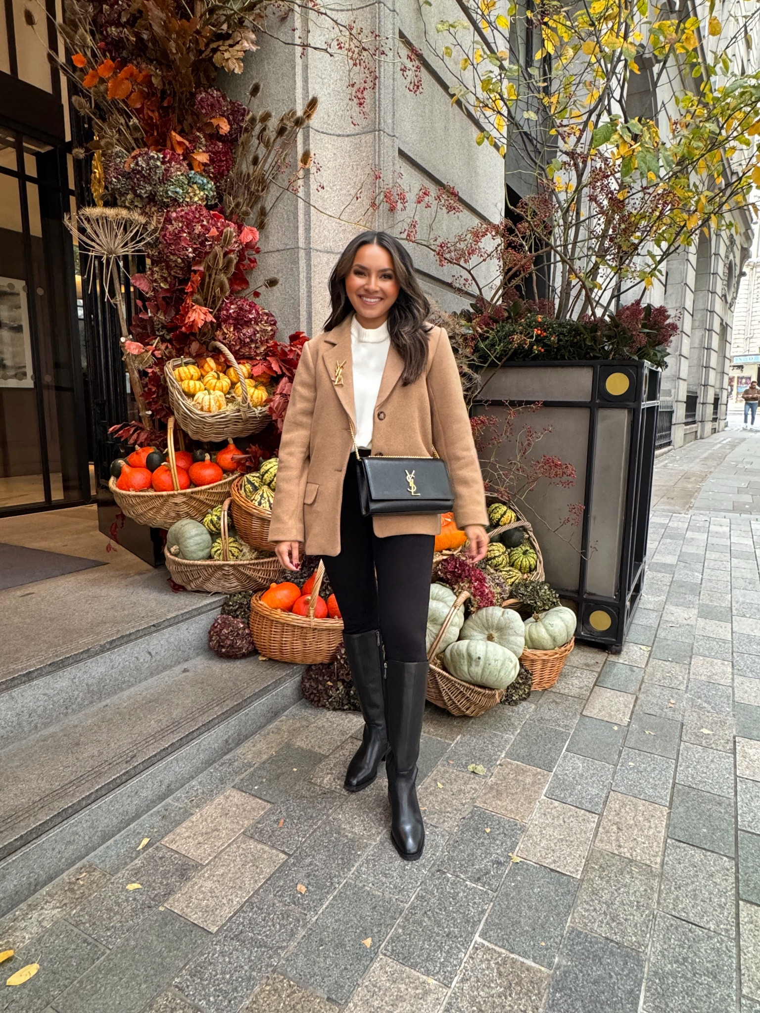 Blazer is old from Abercrombie - similar linked
Sweater size xxs TTS
Leggings size small regular TTS (usually size 2:26) - the petite length is more of a cropped fit 
Waterproof black boots size 5.5 TTS 

#LTKTravel #LTKStyleTip #LTKSaleAlert