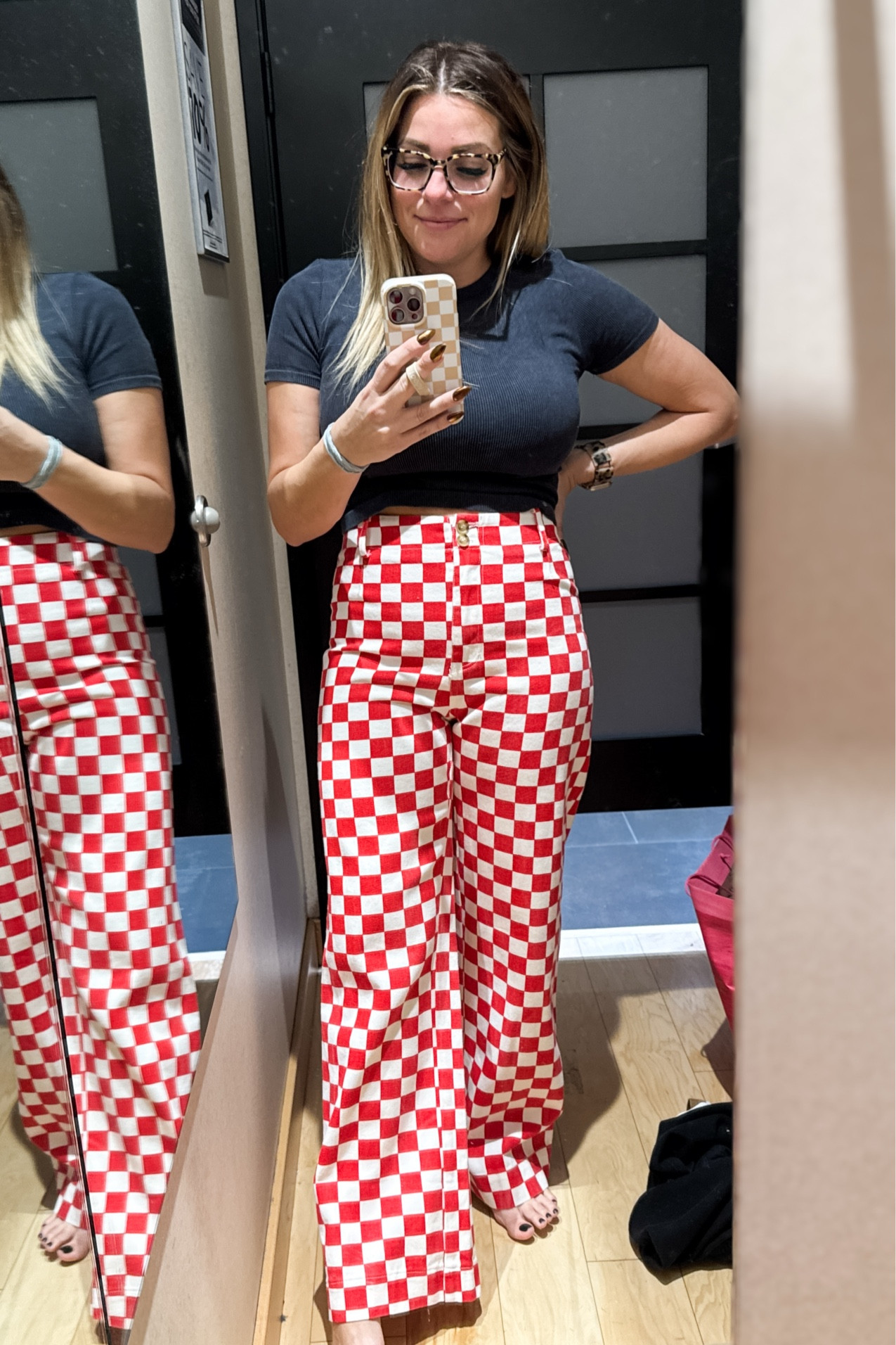 The fit! The print! Adds to cart immediately! Wearing medium.
*5'4, pant size: 4/6; 27/28
#buckle #highwaistwideleg

#LTKHoliday #LTKPlusSize #LTKWorkwear