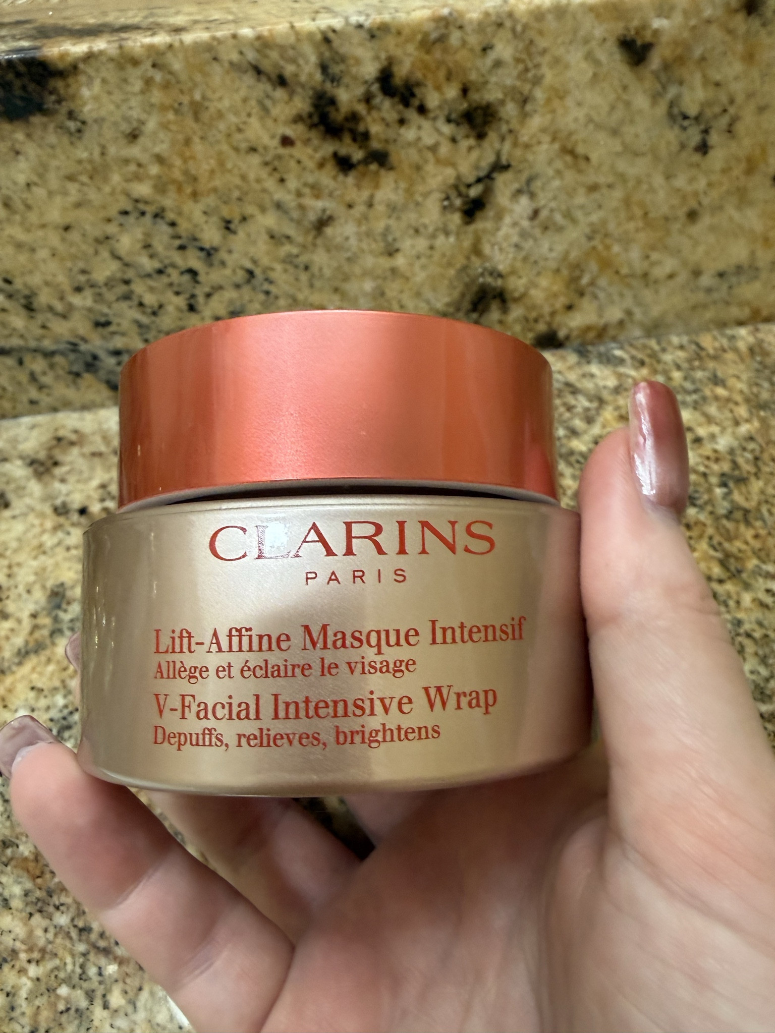 This Clarins face masque ks perfect for a skib refresh going into the warmer months. @Sephora 

#LTKBeauty #LTKselfcare #LTKPetite