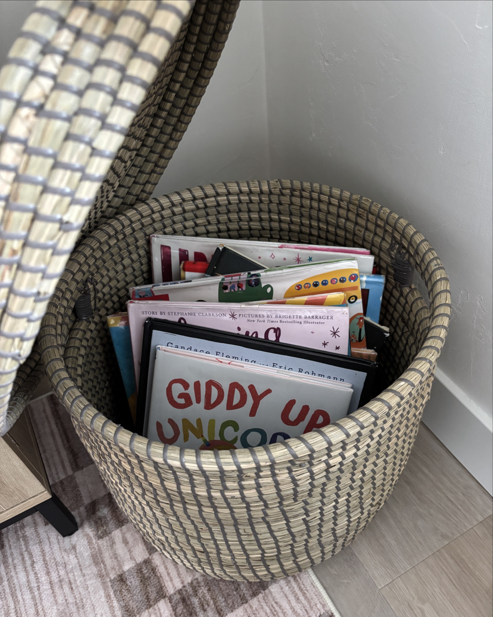 The perfect way to store kiddos library books🤎📚- we love to grab books from our local library & having a designated space to keep them has been a game changer!

#LTKHome #LTKKids #LTKmomlife