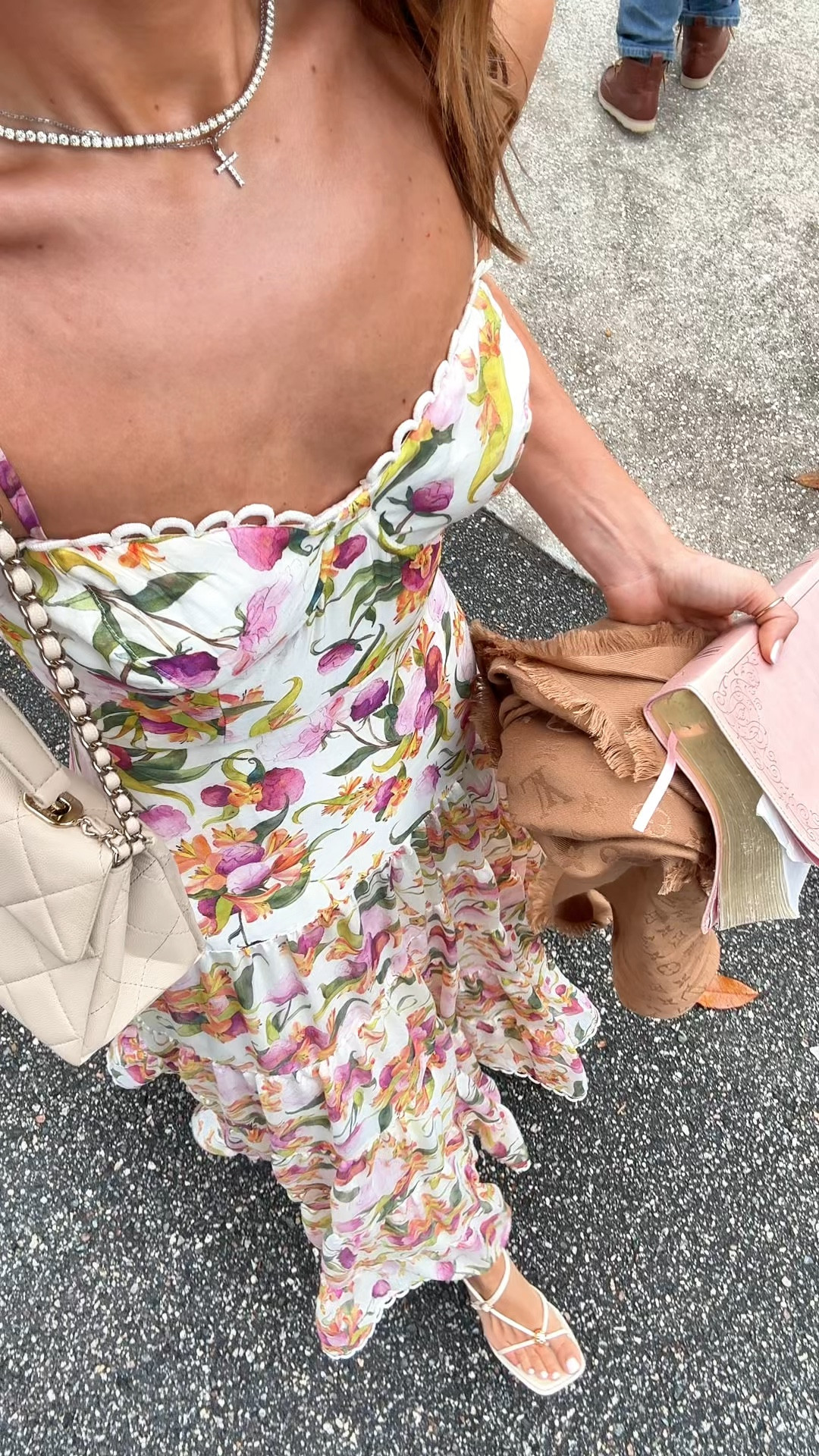 Floral midi dress in XS. Wedding shower dress. Baby shower dress. Mother’s Day dress. Spring dress. Summer dress. Vacation dress. 

#LTKWedding #LTKMothersDay #LTKTravel