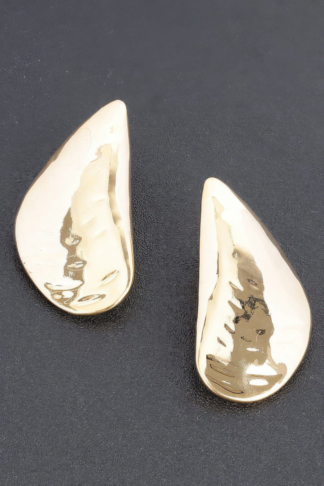 Hammered Metal Earring | Ami Club Wear