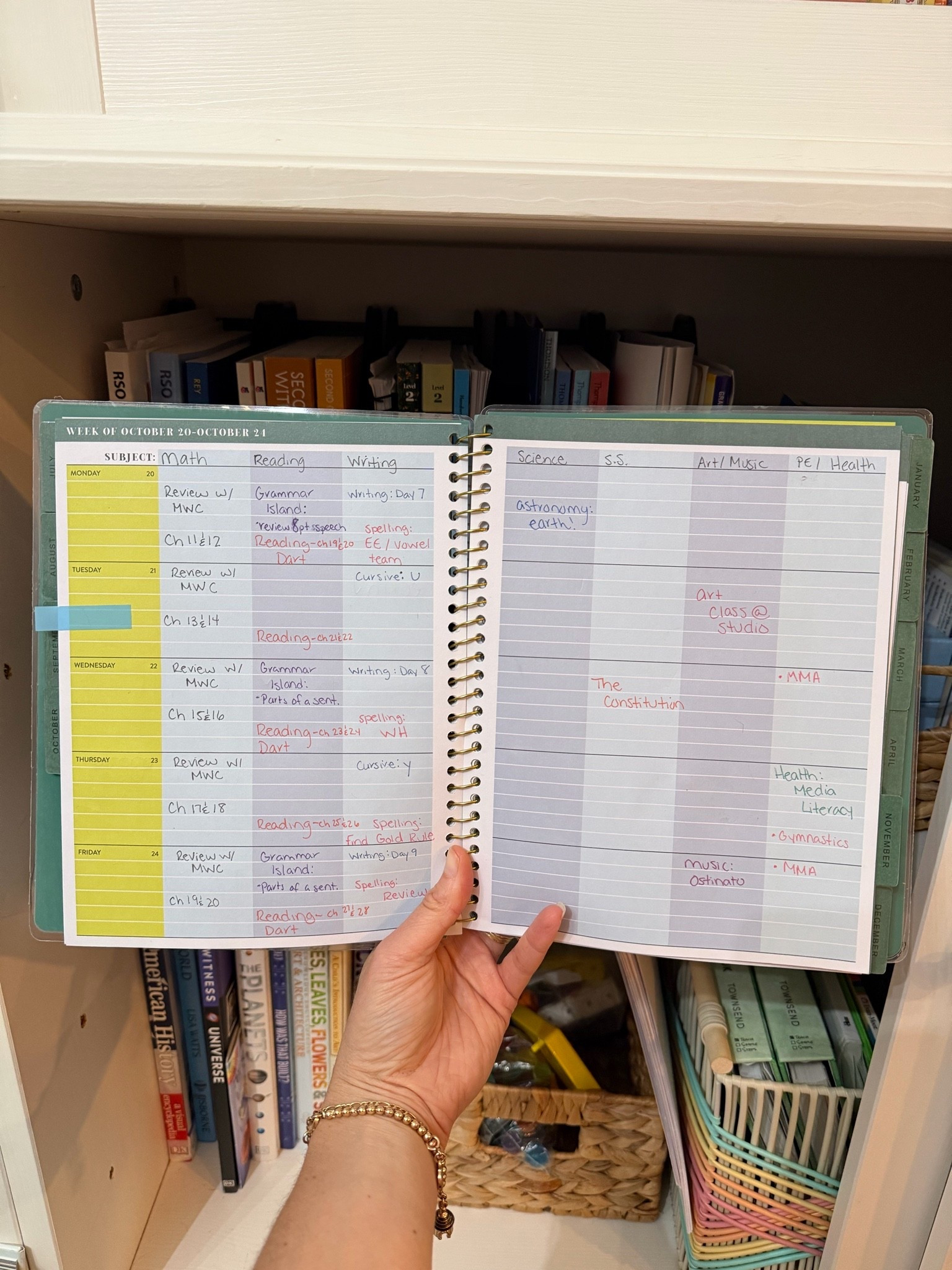 Homeschool planner

#LTKmomlife