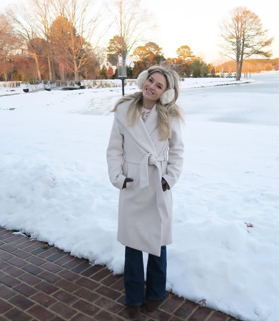 All of this is sold out but I linked some similar 🌬️

#LTKFindsUnder100 #LTKMostLoved #LTKStyleTip