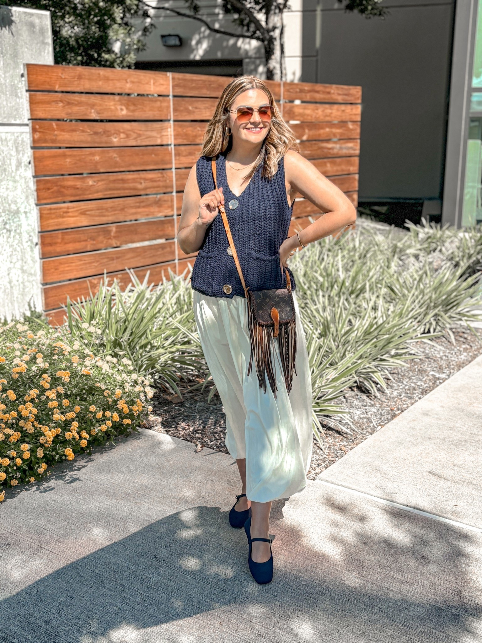 Fall style

#LTKStyleTip #LTKSeasonal #LTKMidsize