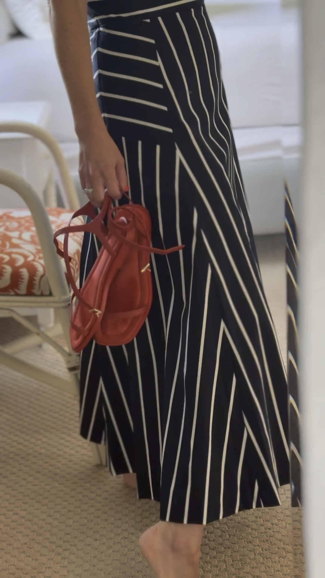 The prettiest striped dress. Runs true to size. I’m 5’0 for reference.

#LTKStyleTip #LTKWedding