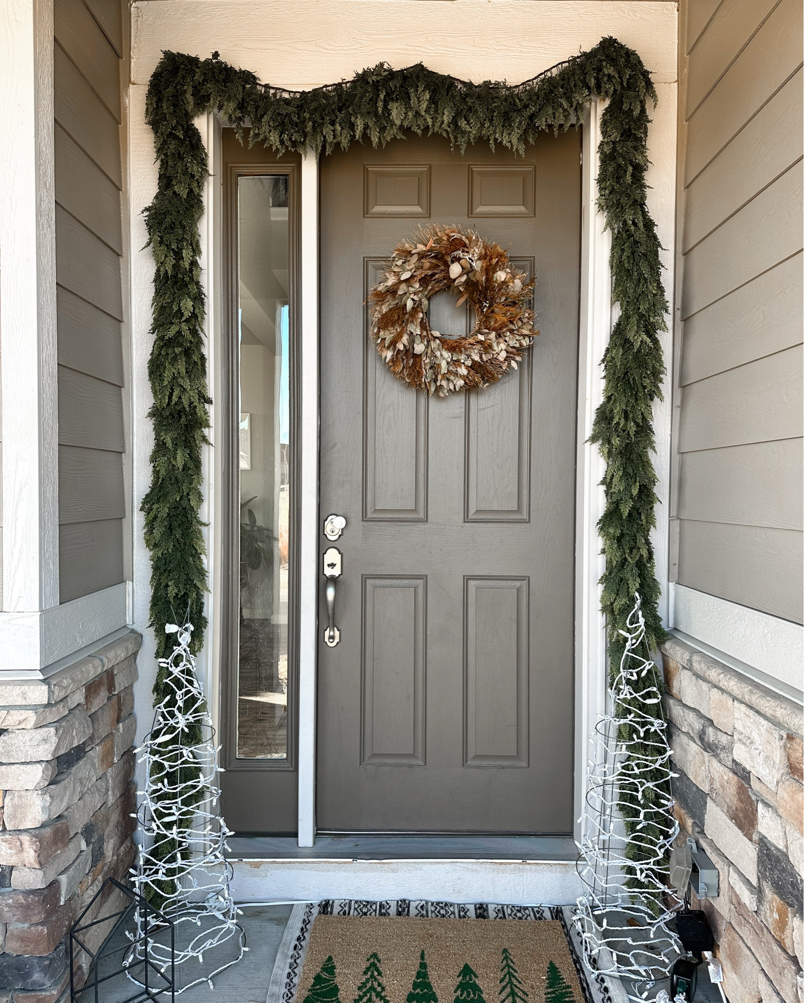 4 pack of 6’ real touch garland 


#LTKHome #LTKHoliday