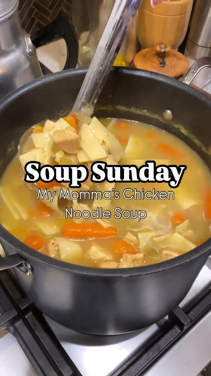 When I’m not feeling well I always crave a bowl of my mom’s chicken noodle soup. It’s warm, it soothes all the sniffles and it tastes amazing!

Check out my Whole Foods grocery list of everything you’ll need to make this soup. 

Did you know Whole Foods and Amazon work together to bring you same day delivery? And if you’re a prime member delivery is only $10 a month for unlimited orders!

#soupsunday #soup #chickennoodlesoup #easyrecipe