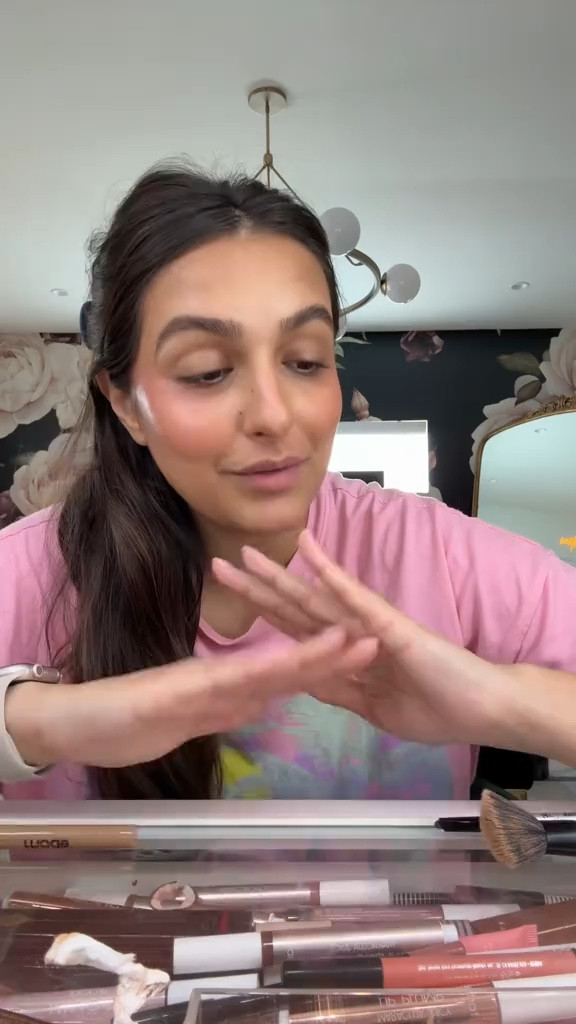 Does this happen to anyone else?! It’s is my absolute fave color corrector but it leaks😭😭

#LTKWatchNow #LTKFindsUnder50 #LTKBeauty