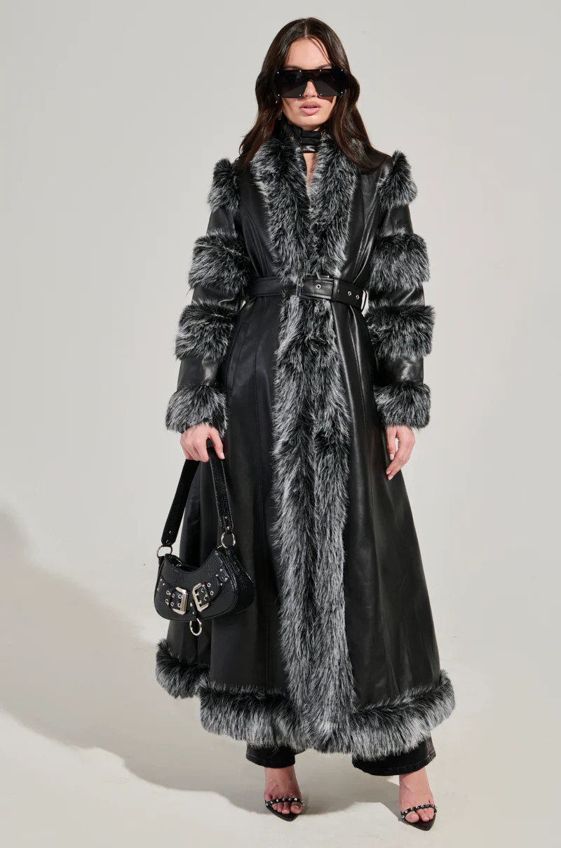 FOR THE DRAMA FUR TRIM COAT | AKIRA