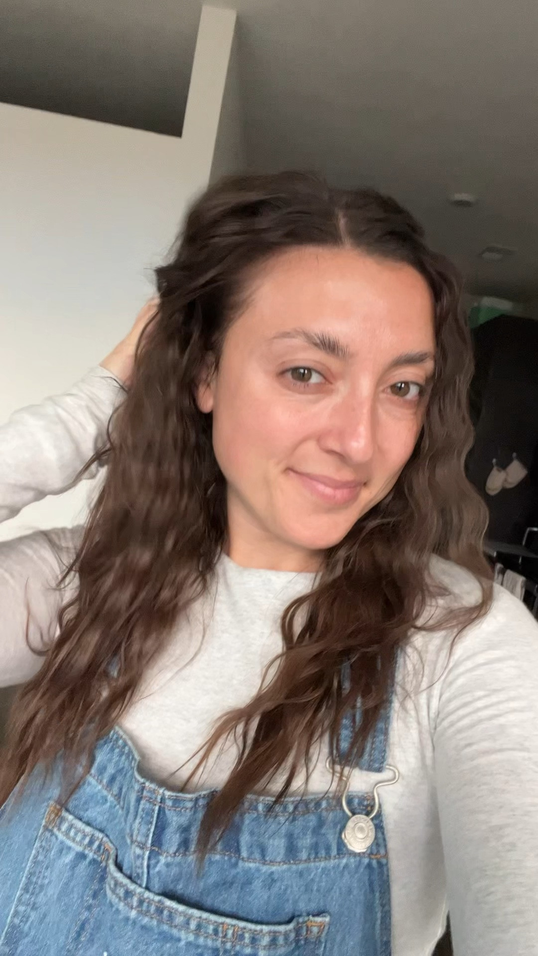 How I save my greasy 4 day old hair - waving it! I’ve fallen in love with this hair waver from bed head. I love how you can adjust the depth of your waves and there are multiple temperature settings.



#LTKVideo #LTKBeauty #LTKFindsUnder50