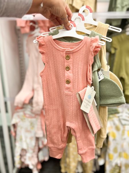 20% off Cloud Island baby styles 

Target finds, Target style, Target deals, baby girl, baby boy 

#LTKbaby #LTKsalealert #LTKbump