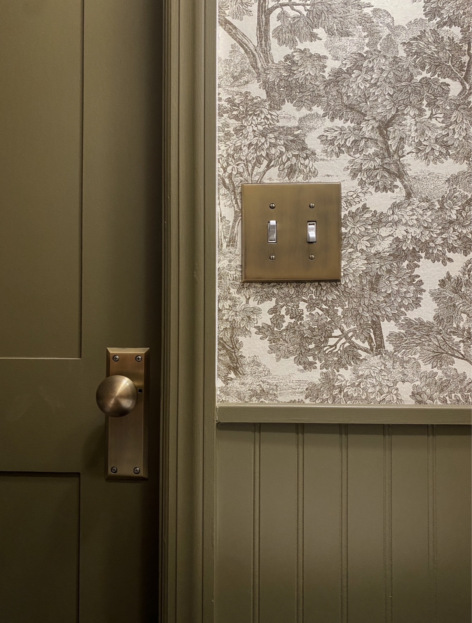 Powder room details✨

#LTKSaleAlert #LTKFindsUnder100 #LTKHome