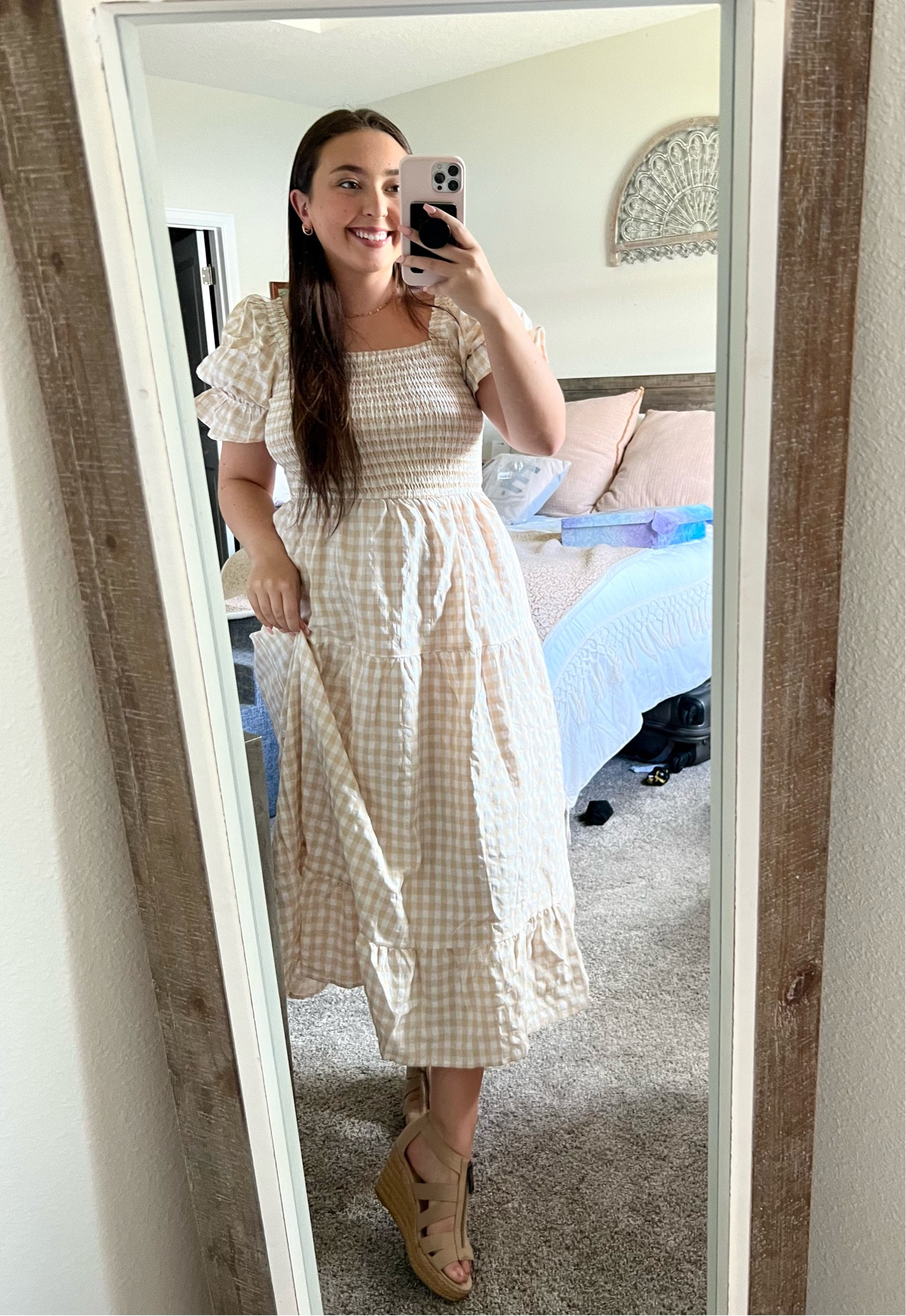 loving this gingham print dress for the fall 

#LTKfit #LTKSeasonal #LTKstyletip