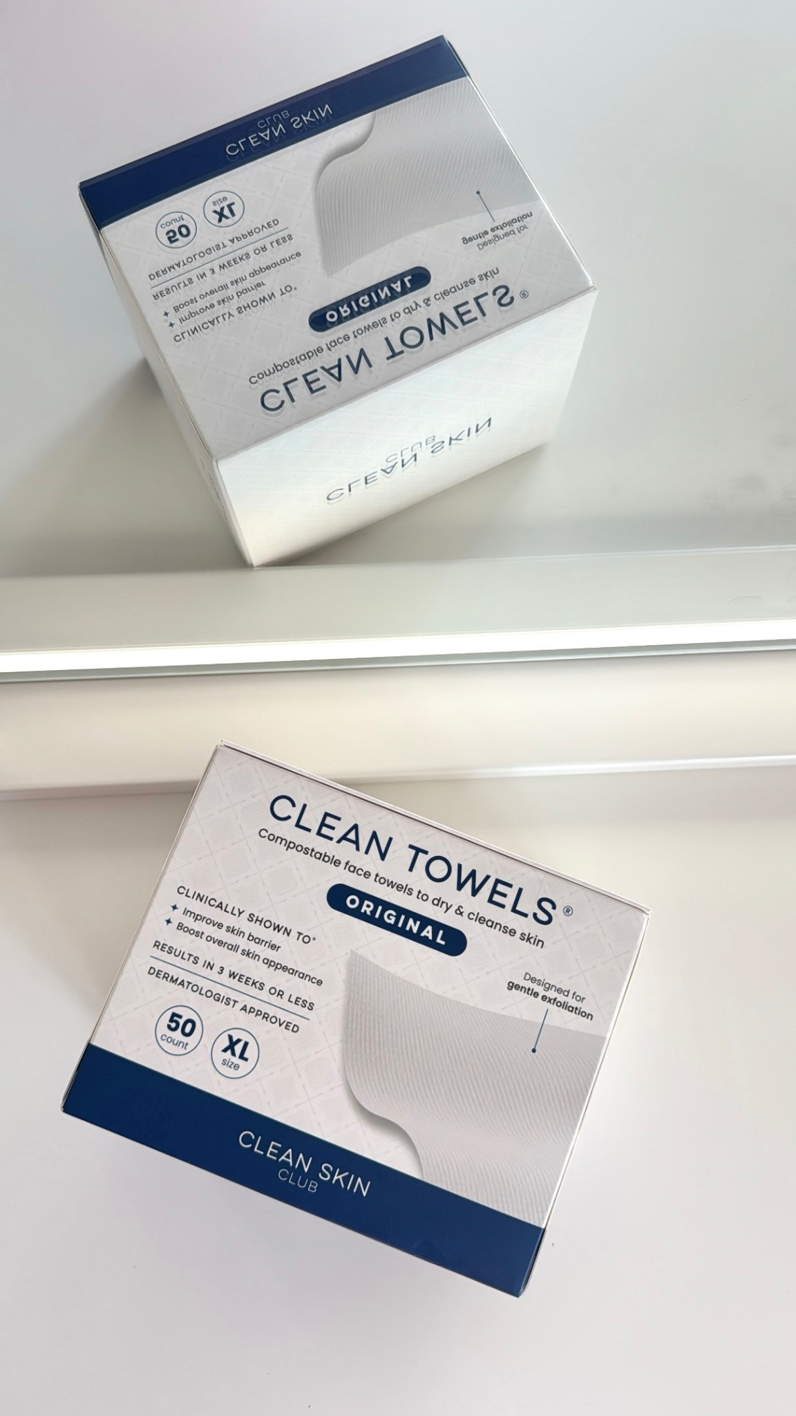 Must have disposable facial cloths to help minimize break outs from (dirty) towels