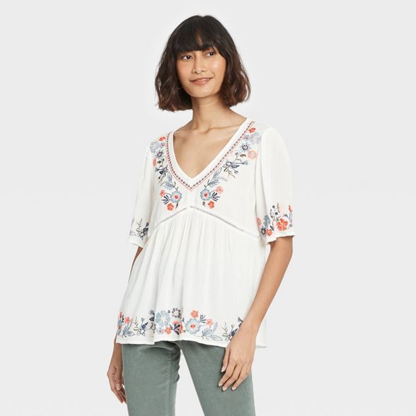 Women's Short Sleeve Embroidered Top - Knox Rose™ White | Target