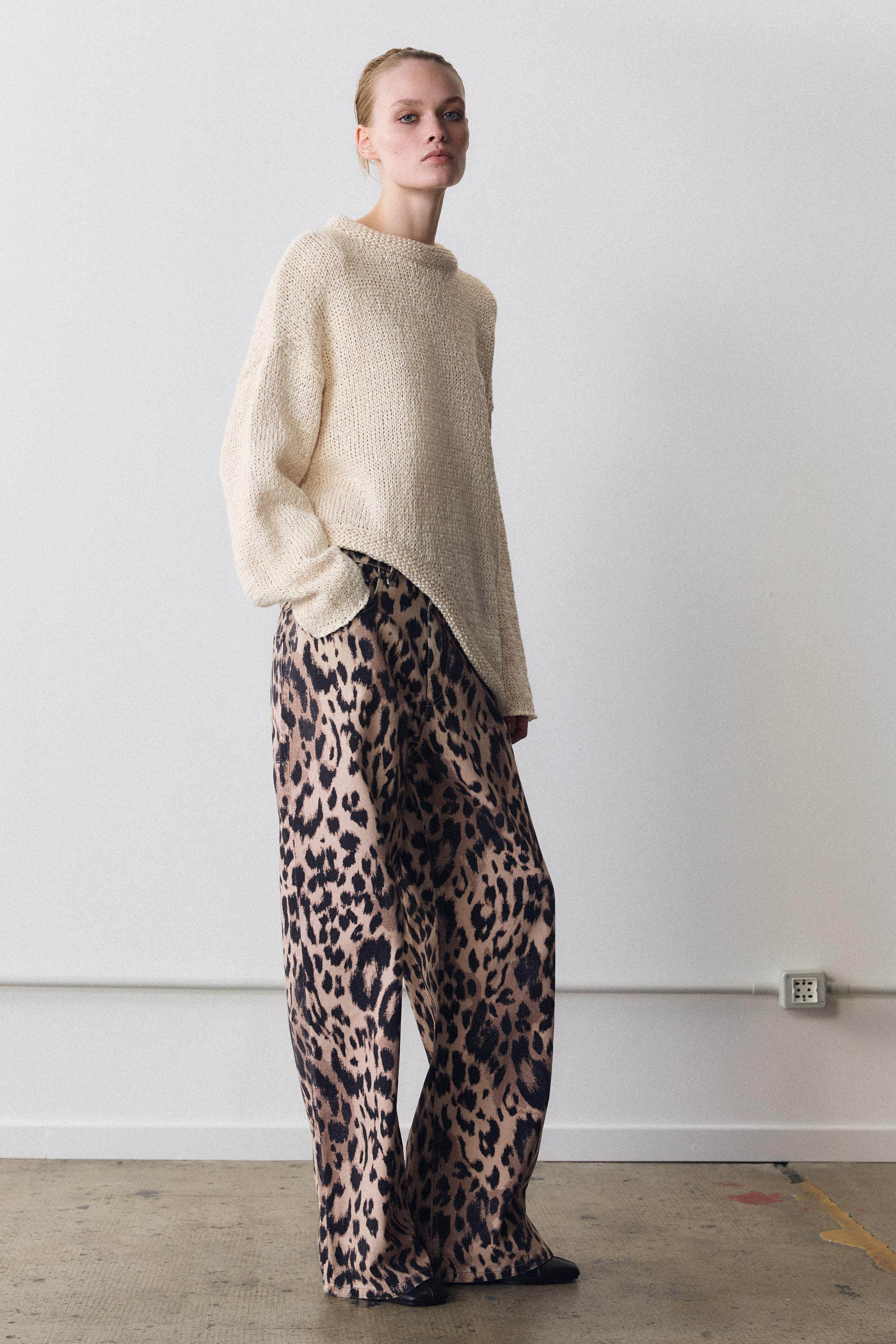 ZW ANIMAL PRINT JEANS | Zara AU