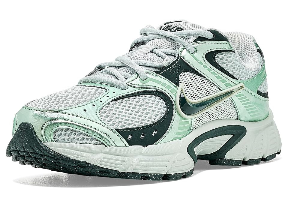 Nike V5 RNR Women's Shoes Light Silver/Light Silver/Black Spruce/Steam/Black Spruce: 8.5 B - Medium, Synthetic/Textile | Zappos.com